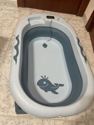 Bañera bebé con soporte plegable y acessorios
