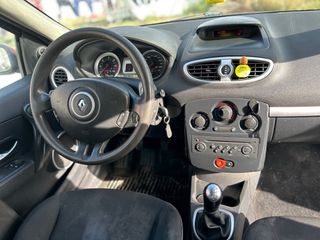 Renault Clio 2006