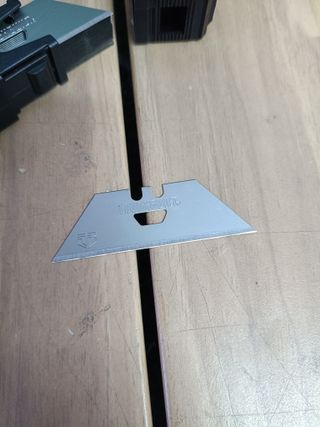 Conjunto De 2 Facas Multiusos Com Carregamento Automático Toughbuilt TB-H4S52-20