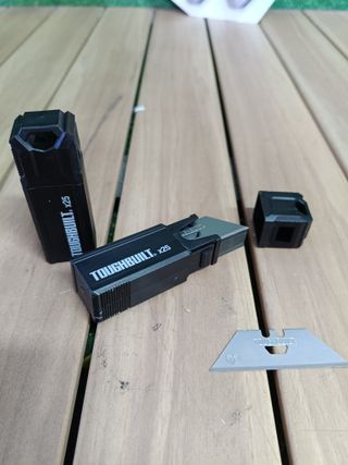 Conjunto De 2 Facas Multiusos Com Carregamento Automático Toughbuilt TB-H4S52-20