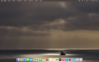 MacBook Air 13” 2019 i5 / 8GB / 128GB Plata