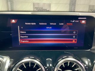 Mercedes-Benz GLB GLB 200 d 4MATIC