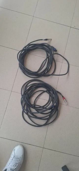 Equipo Sonido Profesional Mezclador y Altavoces