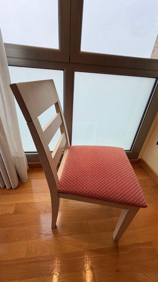 Sillas Comedor blancas de madera maciza. 4 uds