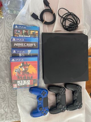 PS4 Slim 500GB + 4 Juegos + 3 Mandos