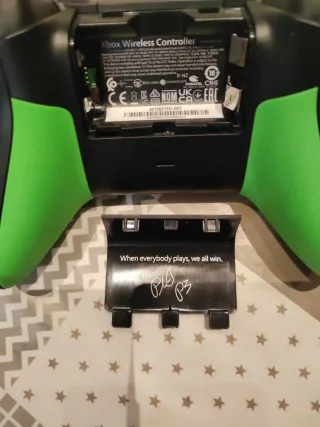 Mando y Cascos Xbox 20 Aniversario