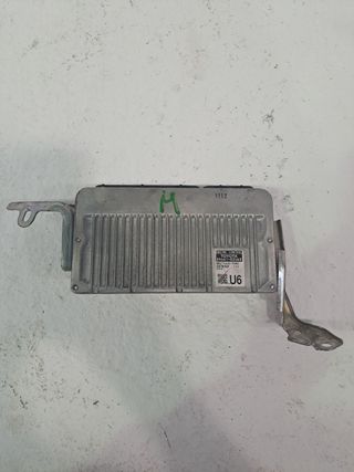 CENTRALITA MOTOR UCE TOYOTA AURIS (8)