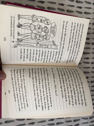 Diario de Nikki 1: Crónicas de una vida muy poc...