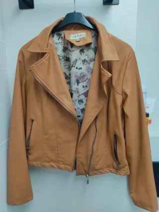 Chaqueta cuero marrón claro Talla L