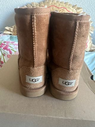 Botas Ugg Classic Marrones