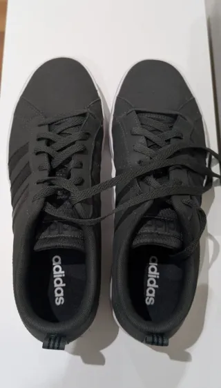 Zapatillas Adidas Verdes y Negras