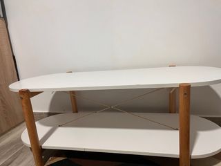Mesa de centro blanca estilo nórdico – COMO NUEVA