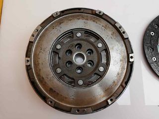 KIT EMBRAGUE FIAT BRAVO (182)