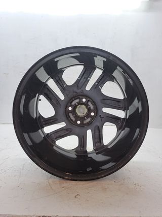 LLANTA RENAULT ZOE (3)