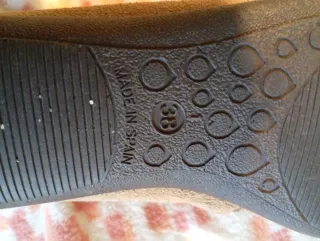 Botines miMaO ante beige