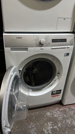 Lavadora Secadora AEG 8-6kg 1400rpm