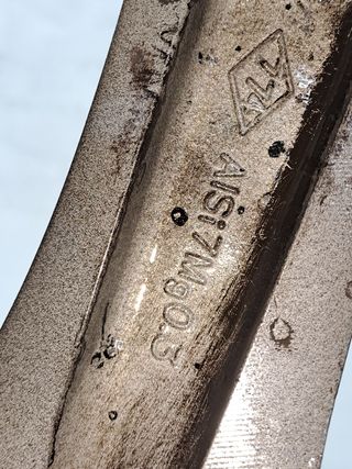 LLANTA RENAULT ZOE (2)