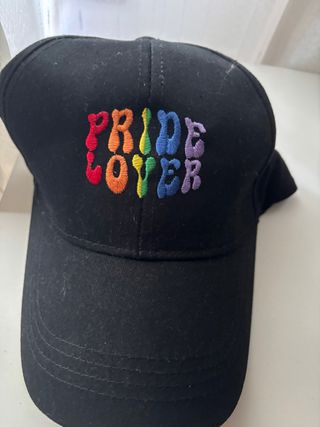 Gorra Pride Lover LGBT Negra Bordada
