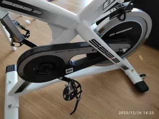Bicicleta Spinning BH Fitness SB2