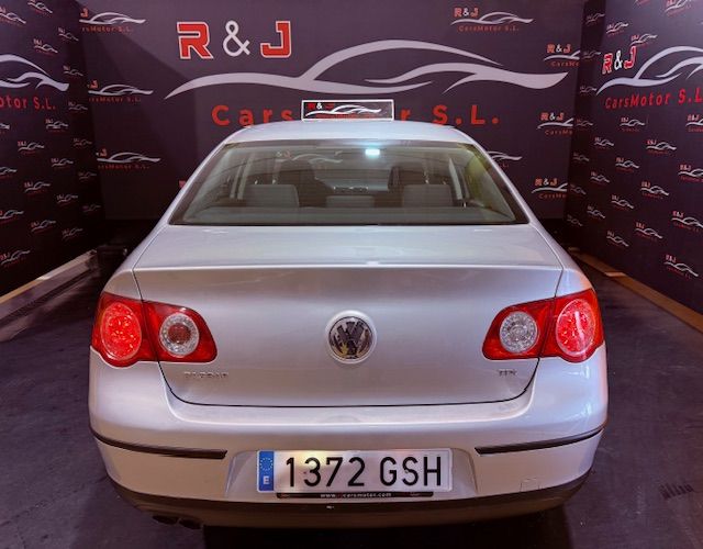 Volkswagen Passat 2010