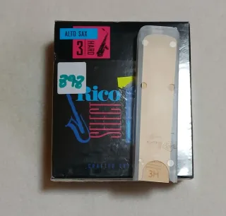 9 Cañas Rico Select Jazz Alto Saxo Dureza 3