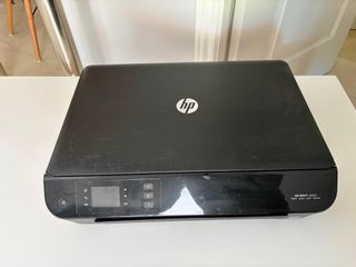 Stampante multifunzione HP Envy 4500