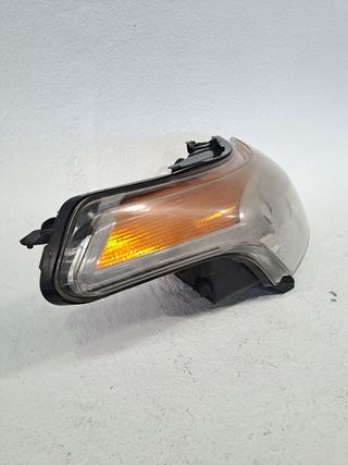 FARO DERECHO CITROEN C3 PICASSO (2)