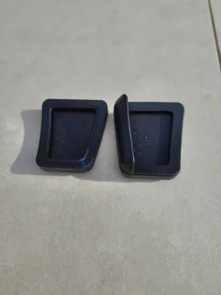 Protectores umbral puerta,luz matrícula goma pedal