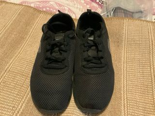 Zapatillas Skechers Negras