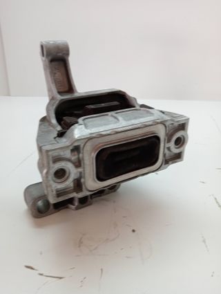 SOPORTE MOTOR AUDI Q3 (8UG)