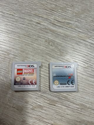 Nintendo 2DS Bianca con custodia e due giochi