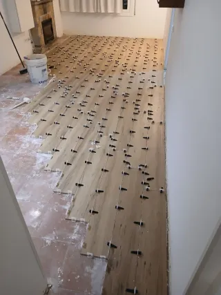 Albañil y fontanero