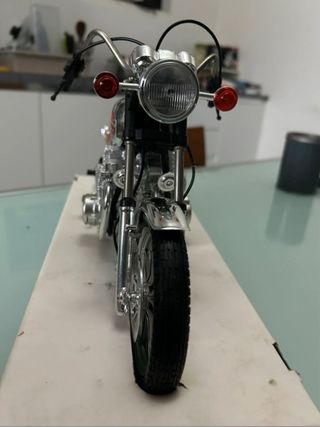 Modello scala 1/6 yamaha da 1100 della guloy