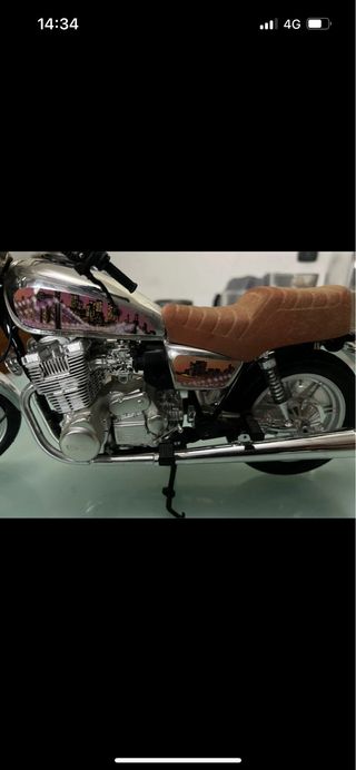 Modello scala 1/6 yamaha da 1100 della guloy