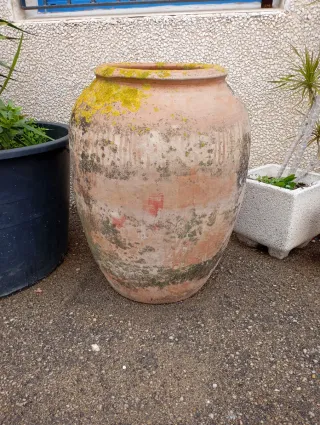 Vasija grande de terracota