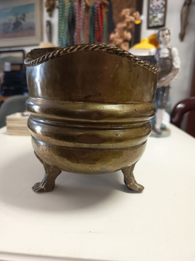 Cesta decorativa latón y bronce