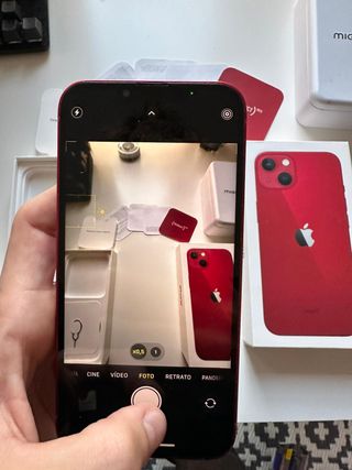 iPhone 13 Rojo