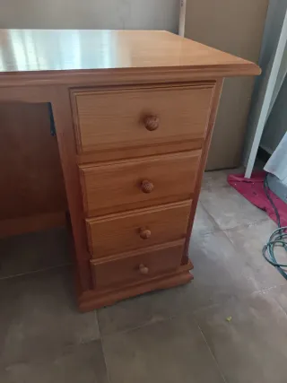 Escritorio madera provenzal