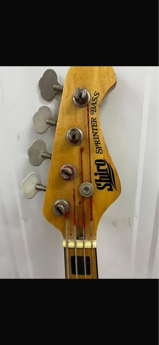 Bajo Eléctrico Shiro