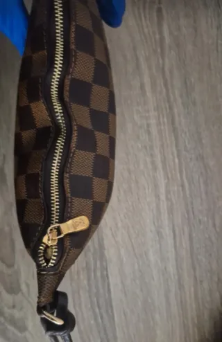 Bolso Louis Vuitton Damier Ebene con neceser