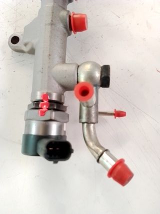 RAMPA INYECTORA KIA SORENTO II (XM)