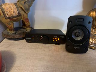 Sistema de altavoces Logitech Z906 5.1 THX