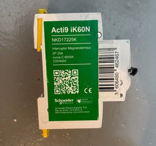 LOTE Interruptores Magnetotérmicos Schneider