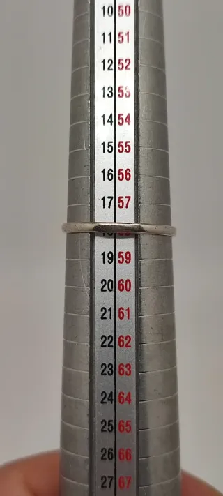 Anillo de Plata y Zafiro.