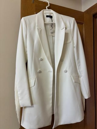 Chaqueta Vestido Bershka blanco  Talla M