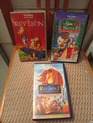Lote VHS: El Rey León y La Bella y la Bestia 2