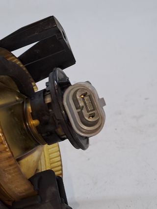 FARO ANTINIEBLA IZQUIERDO VOLKSWAGEN PASSAT VARIANT (3C5)