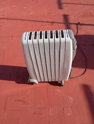 Radiador de aceite DeLonghi