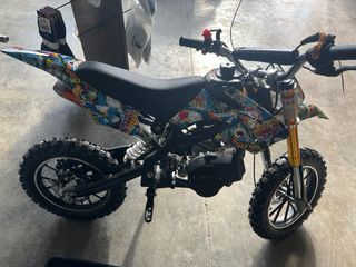 Minimoto de gasolina con diseño nueva a estrenar