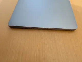 MacBook Pro 13 2019